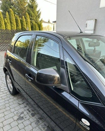 Suzuki SX4 cena 13900 przebieg: 250000, rok produkcji 2009 z Sochaczew małe 121